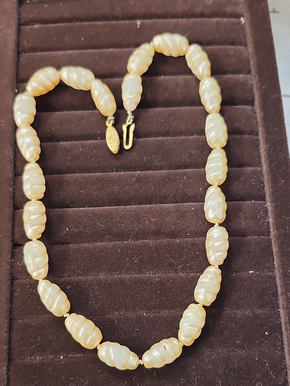 Vintage Art Deco Style Hand-Knotted Carved Mother of Pearl Necklace - 18"